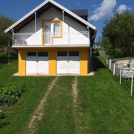 Hébergement de vacances Domacinstvo Kljajic *